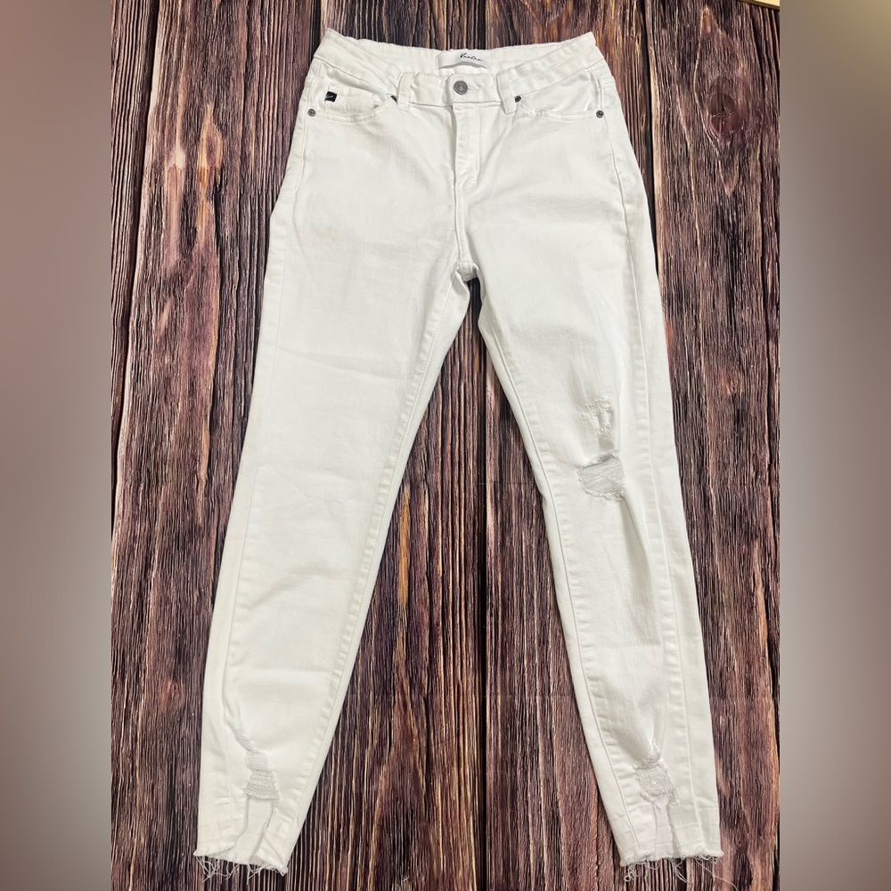 Kancan Women's White Denim High Rise Distressed Raw Hem Skinny Jeans Size 7 / 27